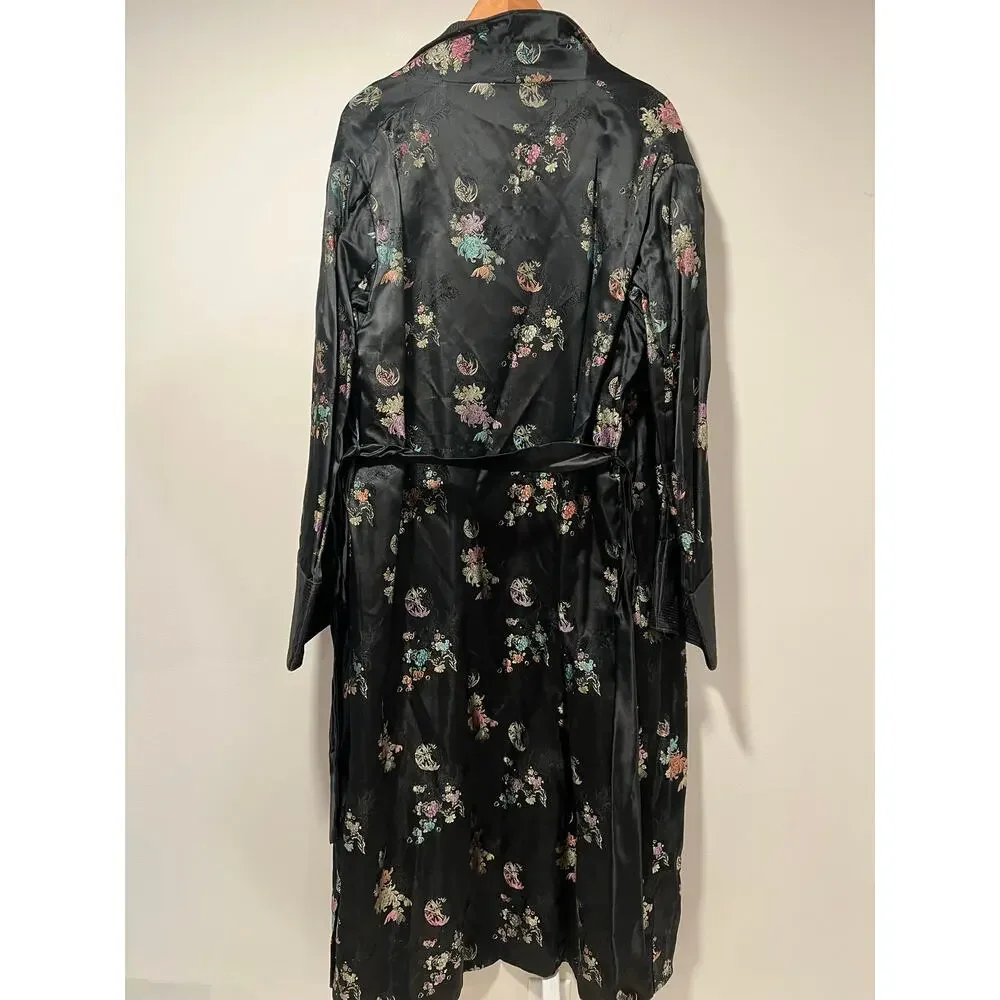 Vintage Japanese Black Floral Satin Robe Quilted Collar & Wrists Large JL